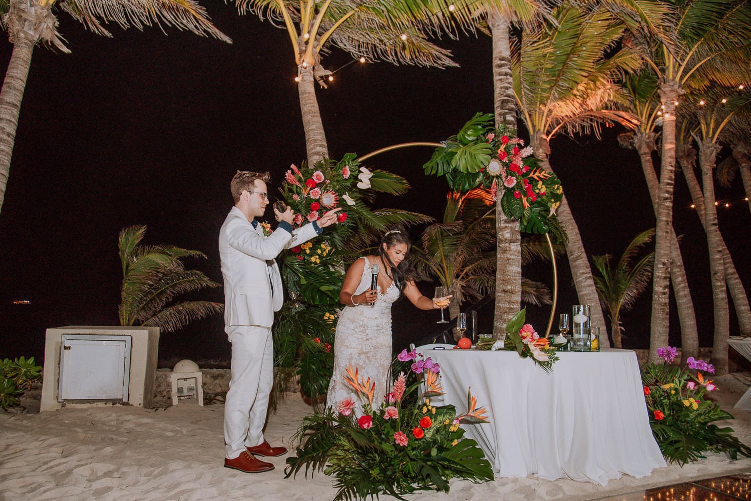 Fotografía de boda en Cancun por fotógrafo de bodas destino en México